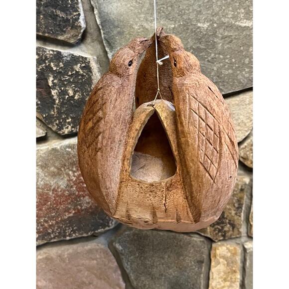 Hand carved Coconut Shell Birds. Bird feeder/Planter. Folk Art? Tiki Beach - Picture 2 of 7